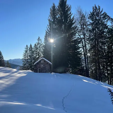 Gemuetliche Mit Talblick